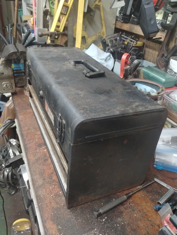 CRAFTSMAN TOOL BOX CARRY HANDLE. #C11