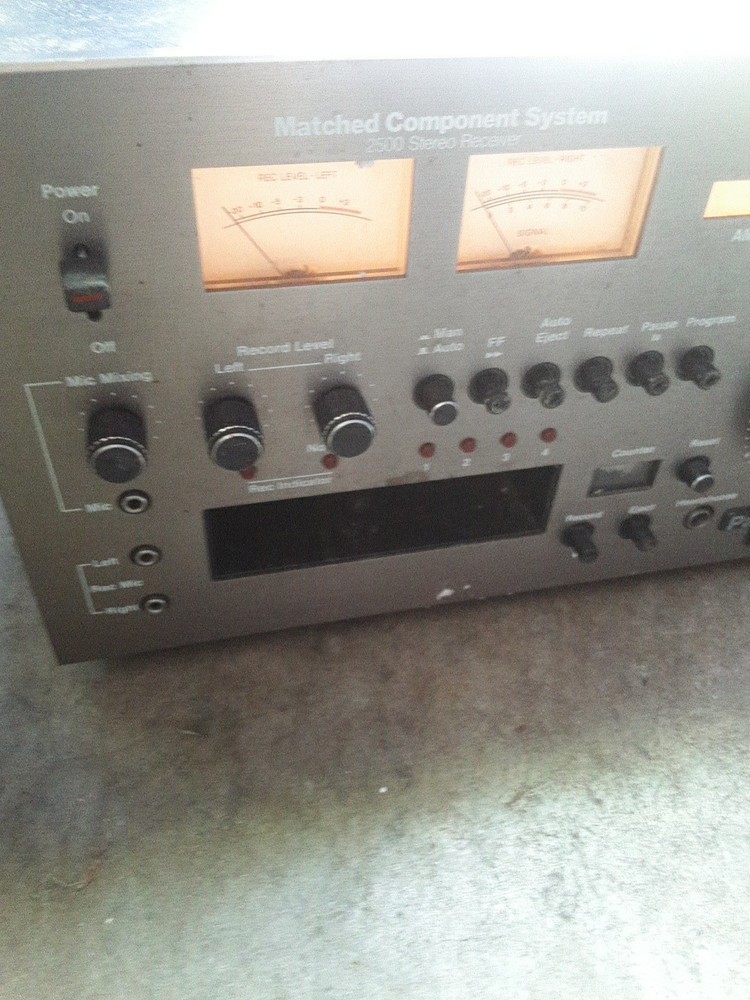 Panasonic MCS Series Matched Component System  683-2500  POWERS UP!!