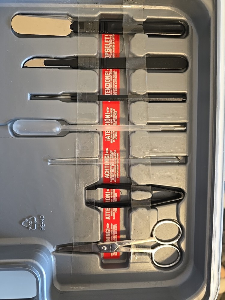 Edu Science Deluxe Microscope Set With Carrying Case