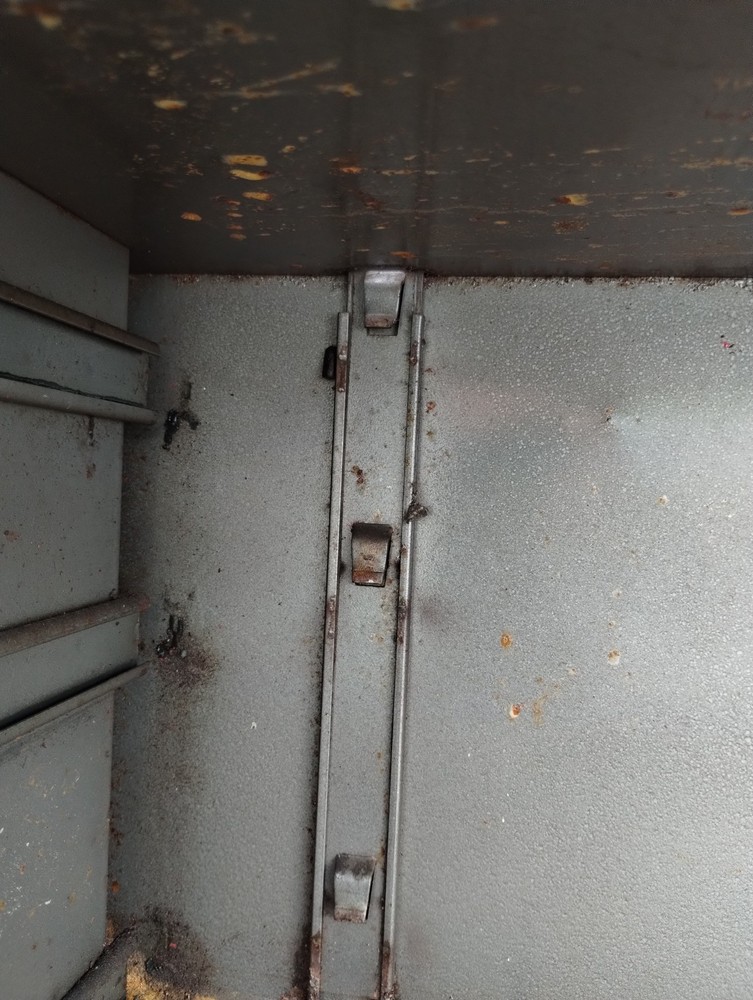 3 Drawer TOOL BOX DRAWER LOCKING TRACK SET. #U97