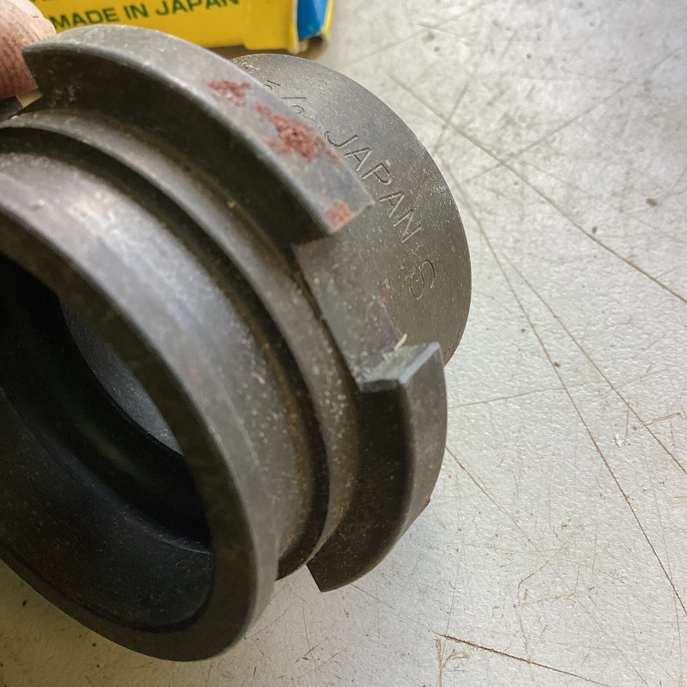 M Tone Outer Socket M- 16 ,U- 5/8”