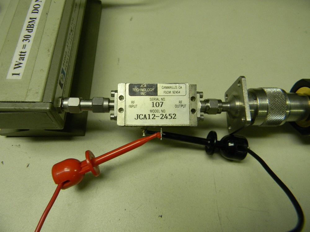 1-2GHz SMA Microwave Amplifier +18dB JCA Technology JCA12-2452 TESTED