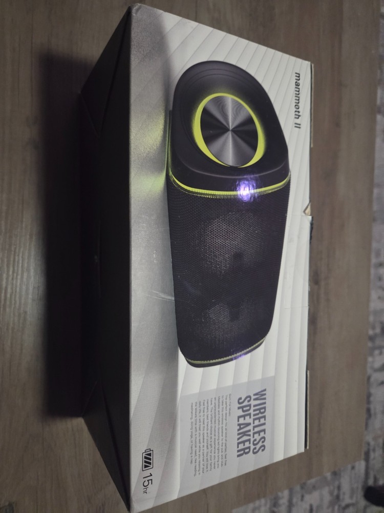 MM II Portable Bluetooth Speaker
