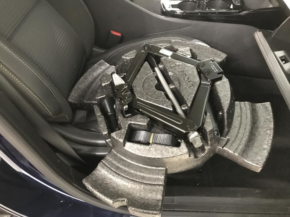 Complete Console Front Floor Fits 24-25 TRAX 956483