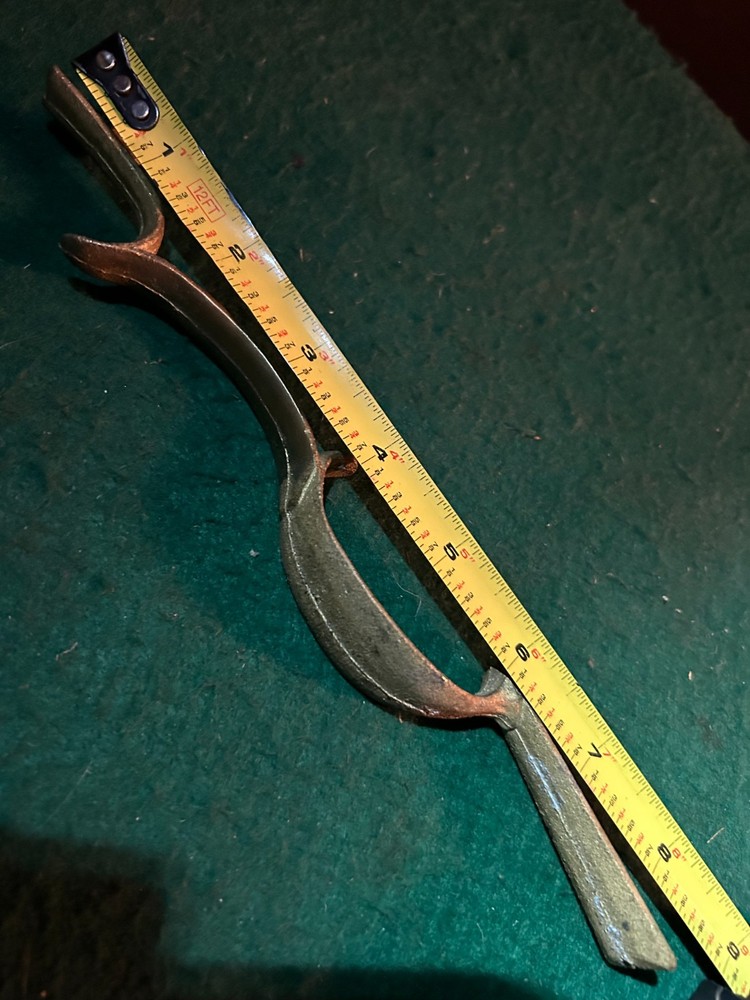 81/2" sand cast brass muzzle loader trigger guard NOS #2