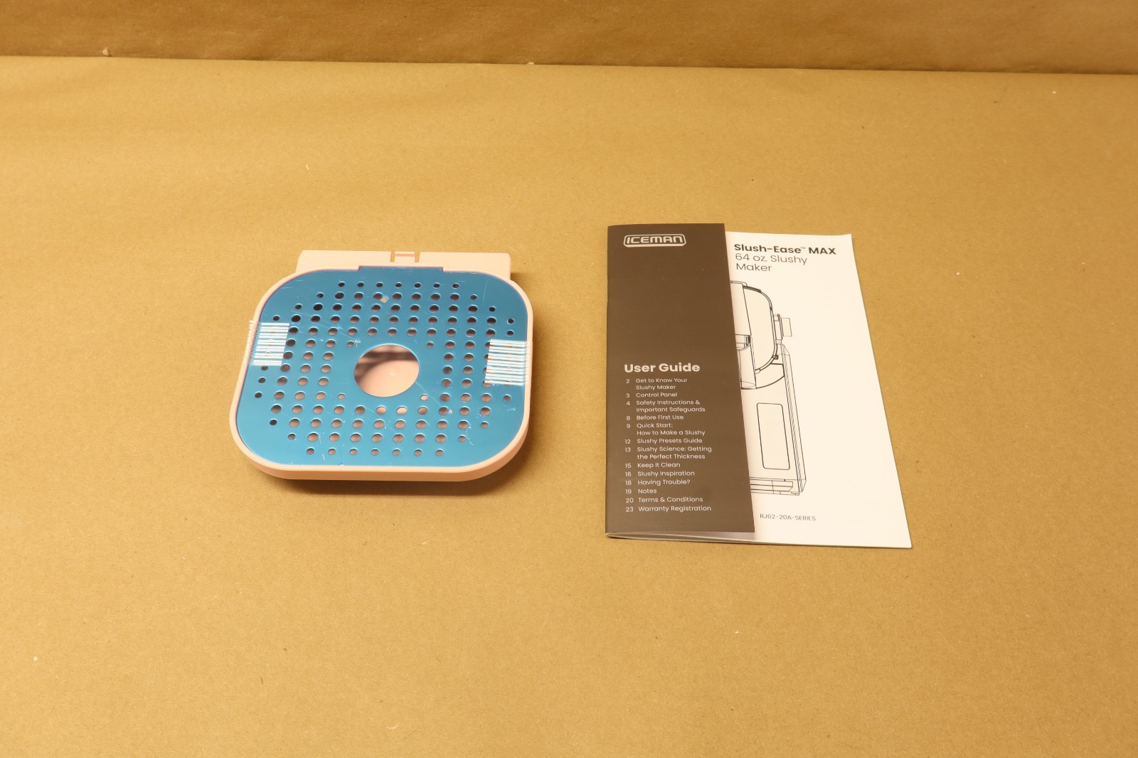 Iceman Slush-Ease Slushy Maker with Customizable Thickness, 64oz, Pink