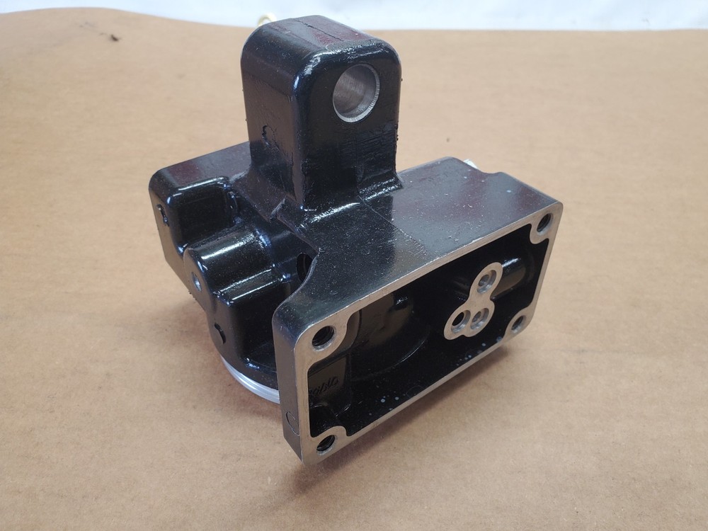 Genuine OEM Meyer 15980 Snow Plow Pump Base & Strainer Assembly E58H E68 E78 E88