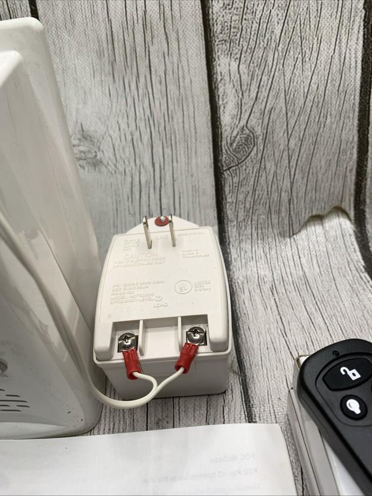 GE Simon XT Security System Panel And Accessories