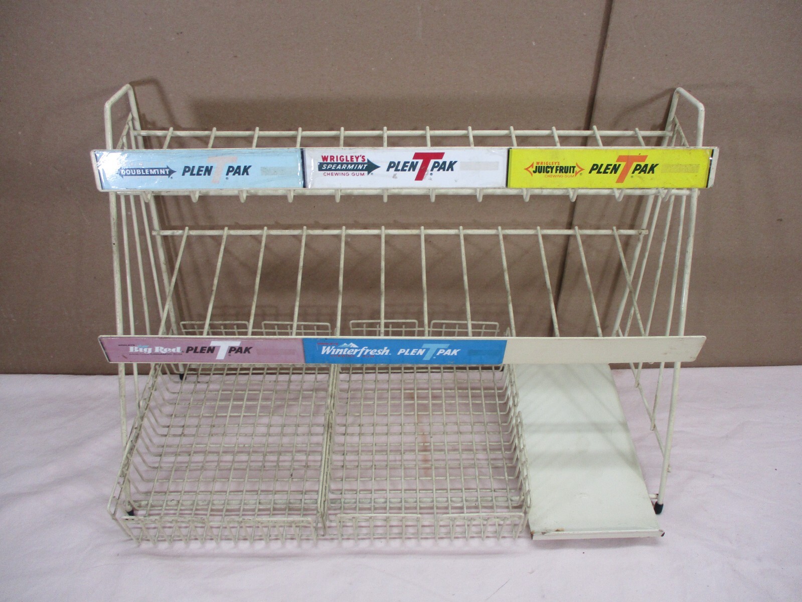 Vintage Gum & Candy Gas Station Country Store Display Wire Rack Wrigley's Brand