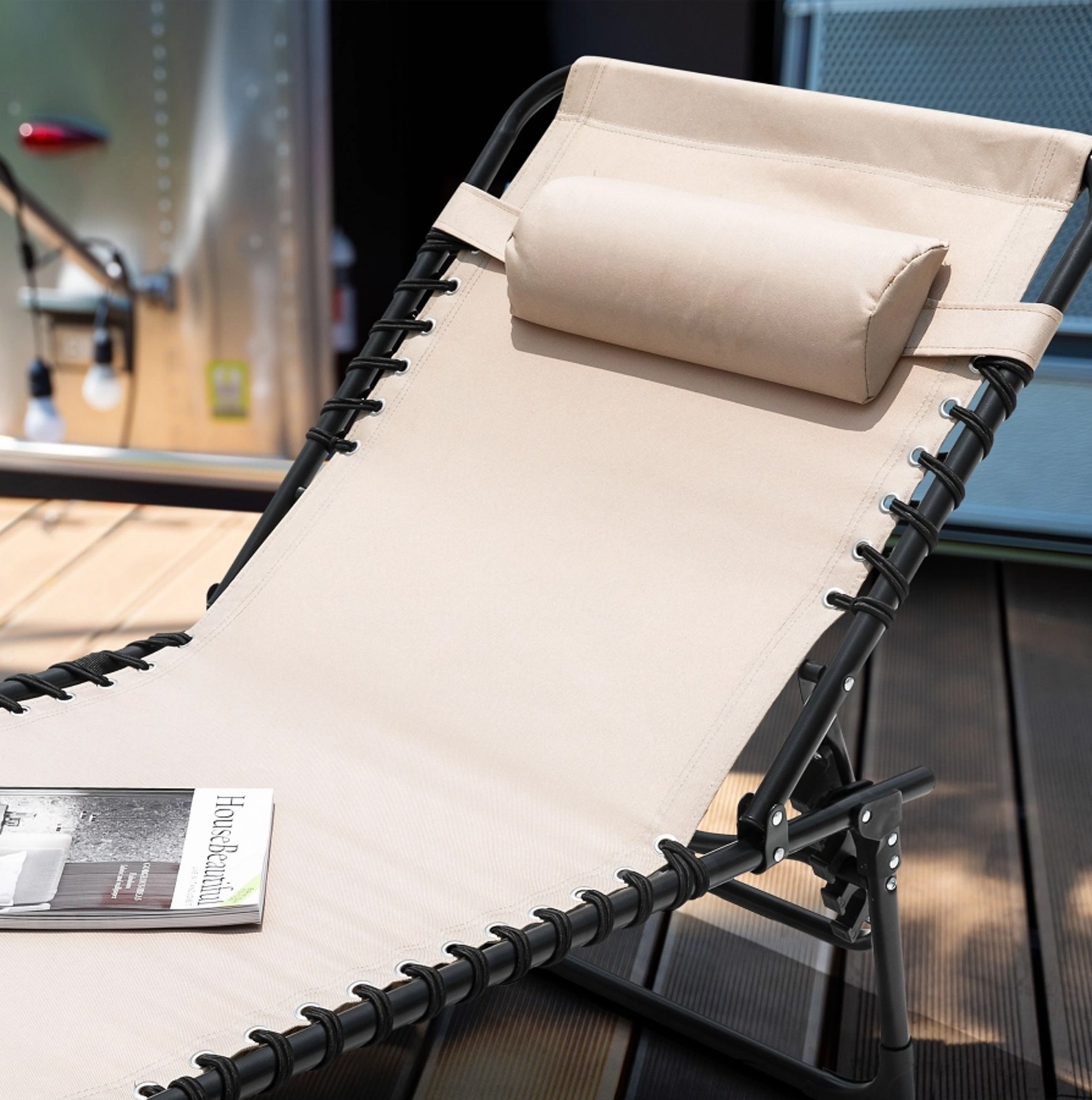 Nuu Garden Foldable Outdoor Chaise Lounge Chair Adjustable Patio Recliner Beige