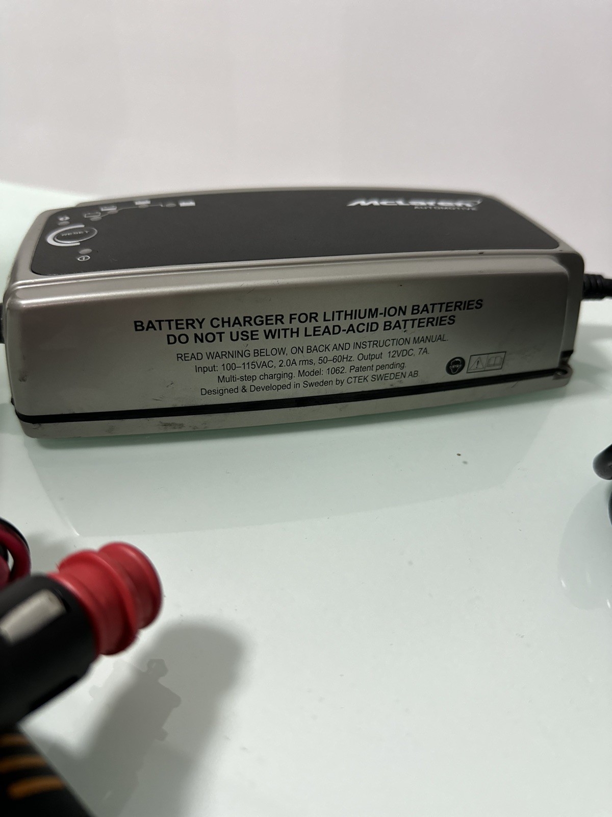 Original 1222MA668GP OFFICIAL McLaren Li-Ion Battery Charger and Maintainer