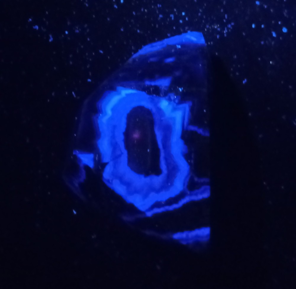 Mirror Polished Marvelous Rainbow Fluorite Uv Reactive Fluorescent