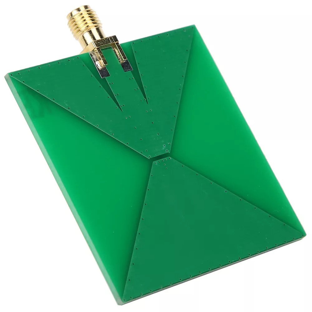 PCB Based UWB Antenna For Efficient RF Microwave Performance At 2 4 10 5 GHz