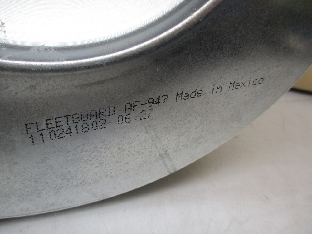 Fleetguard AF947 Air Filter