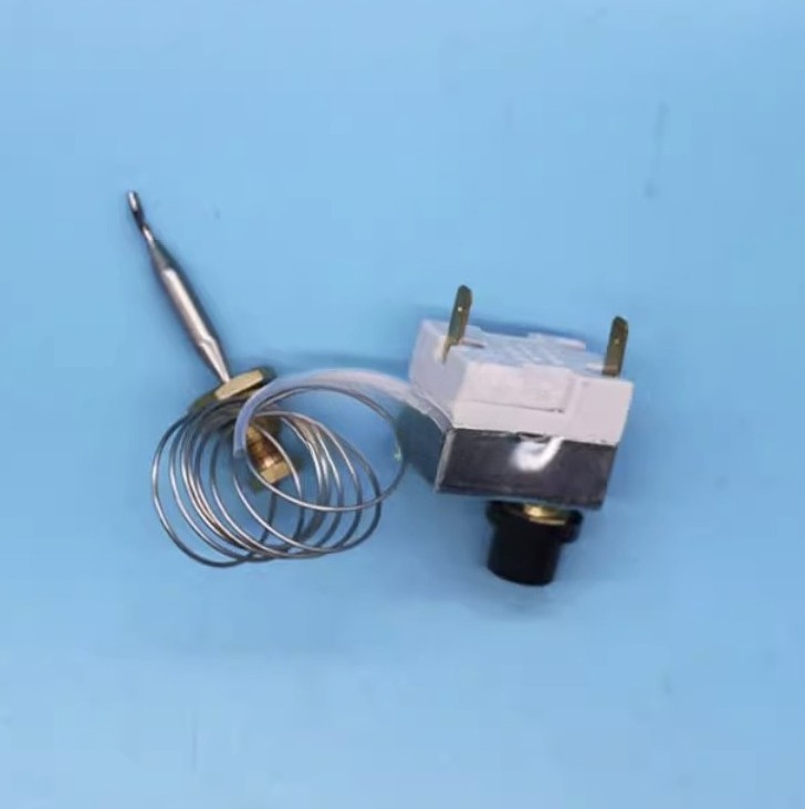 1PC NEW FOR Temperature switch controller TY316-8-135C-S1