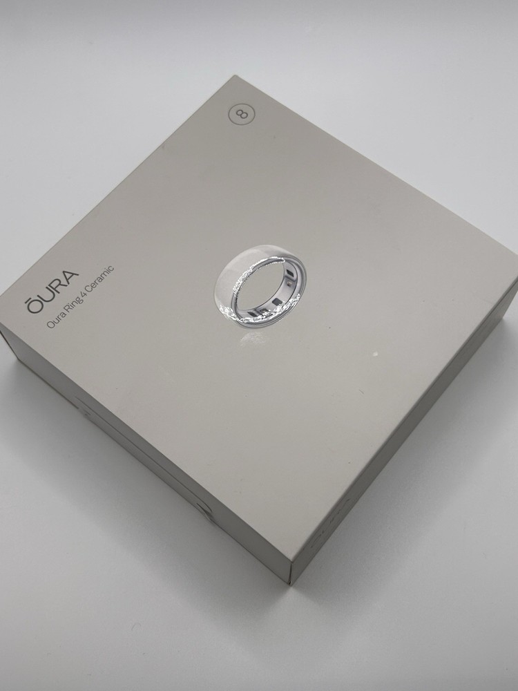 Oura Ring - Gen 4 - NEW - Ceramic - Cloud size 8