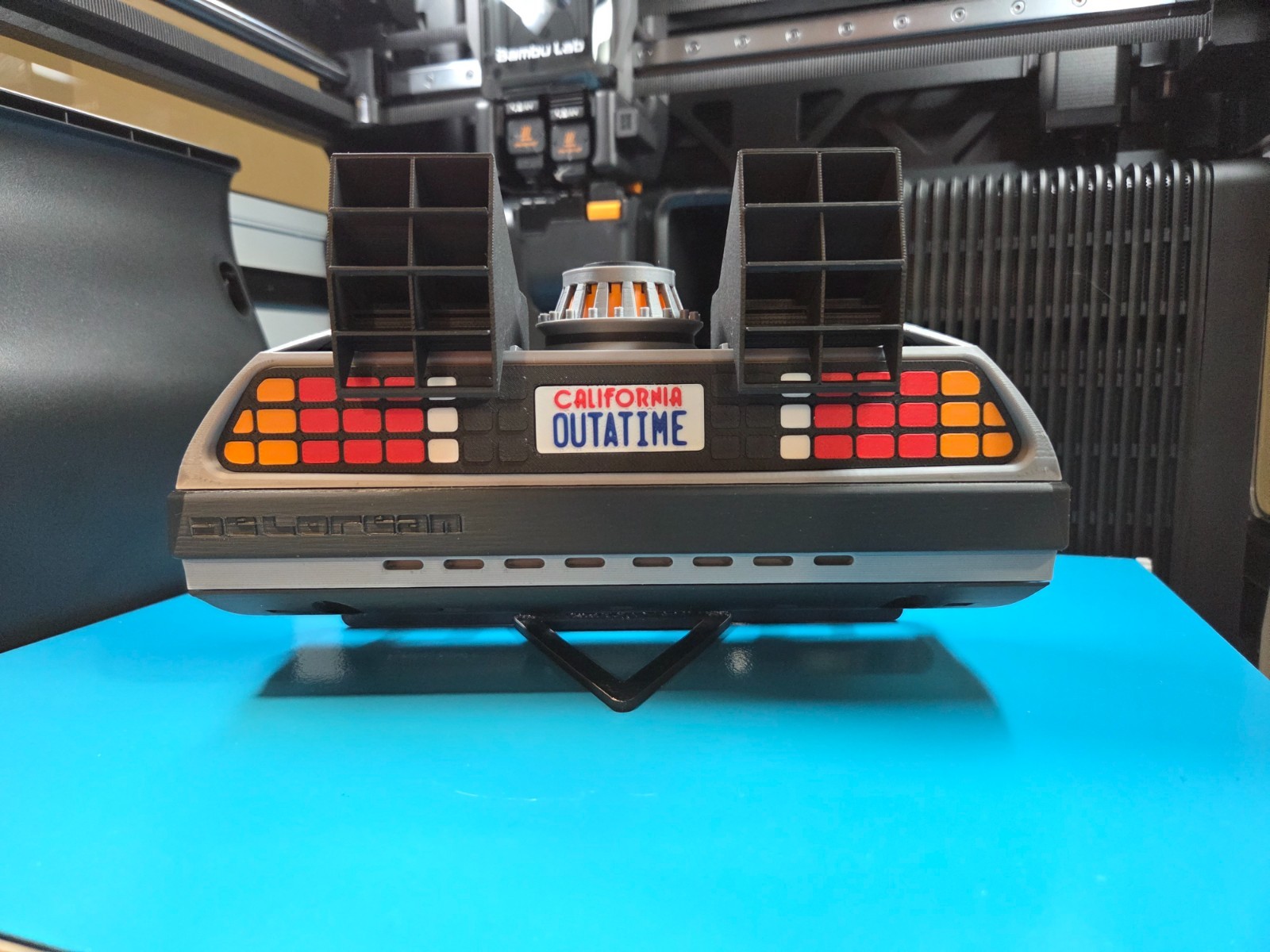 Back to the Future DeLorean Wall Key Hanger – 3D Printed Fan Art