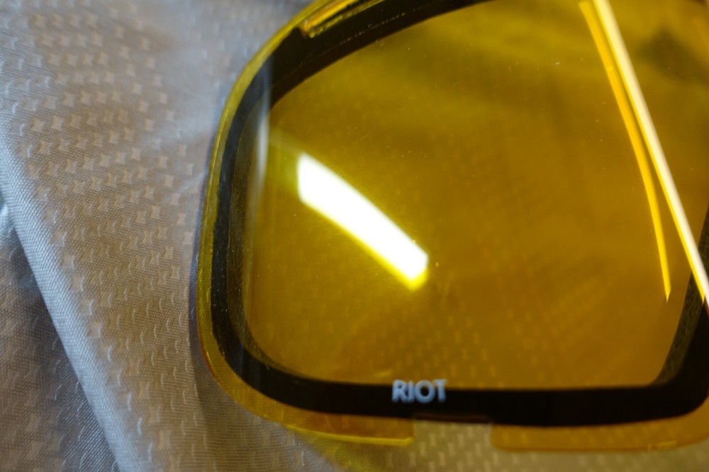 $40+ Smith Riot Replacement Yellow Lens