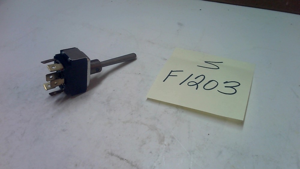 1 MR 3380 6 TERNINAL TOGGLE SWITCH