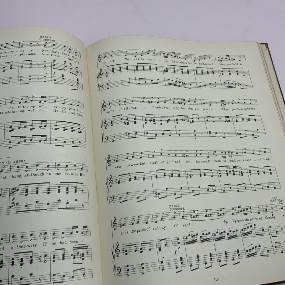 The Immortal Gilbert & Sullivan Operas Bourne Hardback