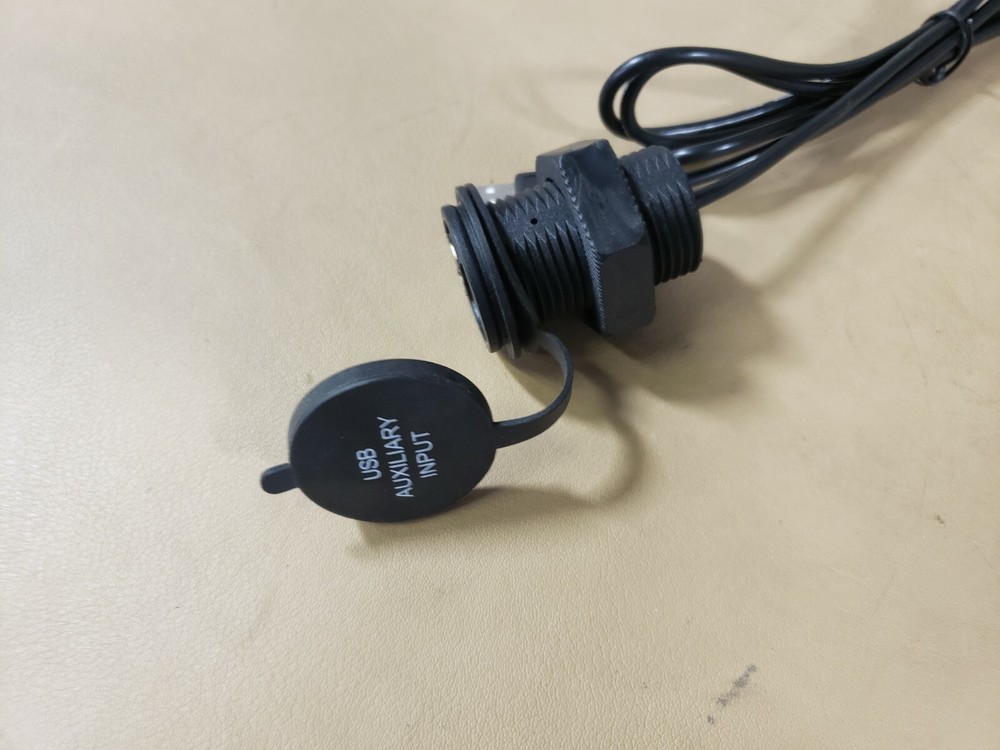 CPS MARINE USB INPUT PLUG #AUX-USB-CPS