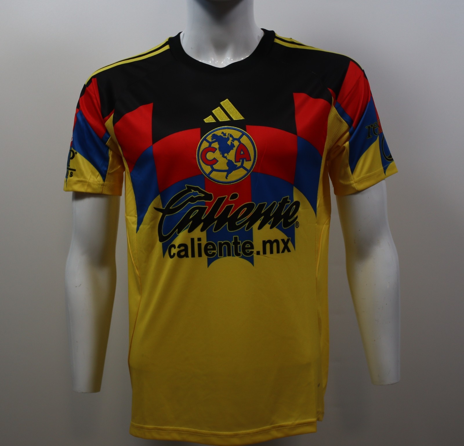 CLUB AMERICA LOCAL  25/26 MX PATCH   (TALLA REDUCIDA LEER LA DISCRIPCION)