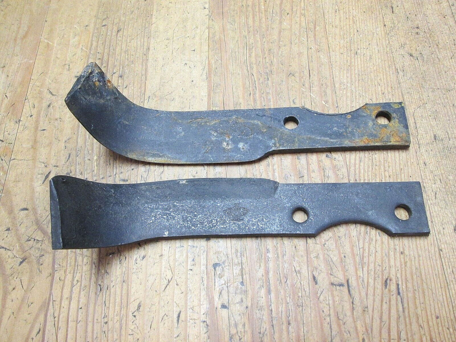 2 NEW Holland Tiller Blades L & R 1400078, 1400077