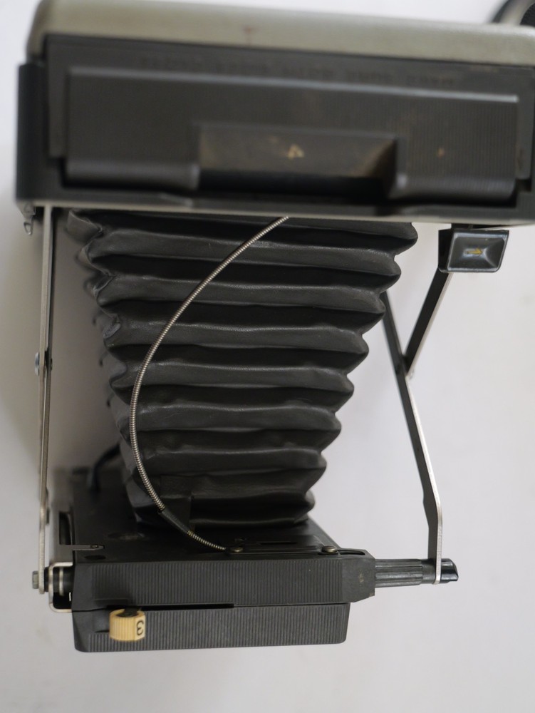Polaroid 103 Automatic Land Camera Untested