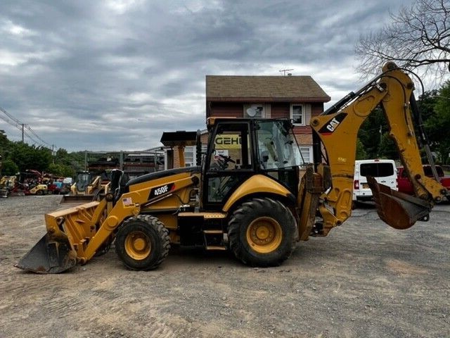 BACKHOE 2017 CAT 450F