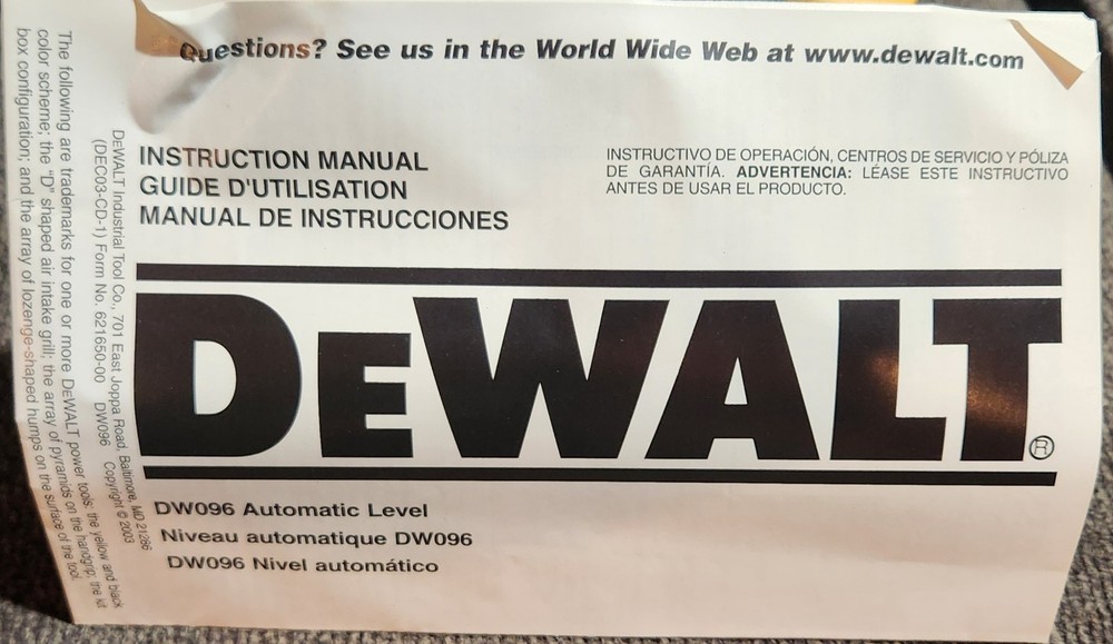 DEWALT DW096 Magnification Automatic Optical Level