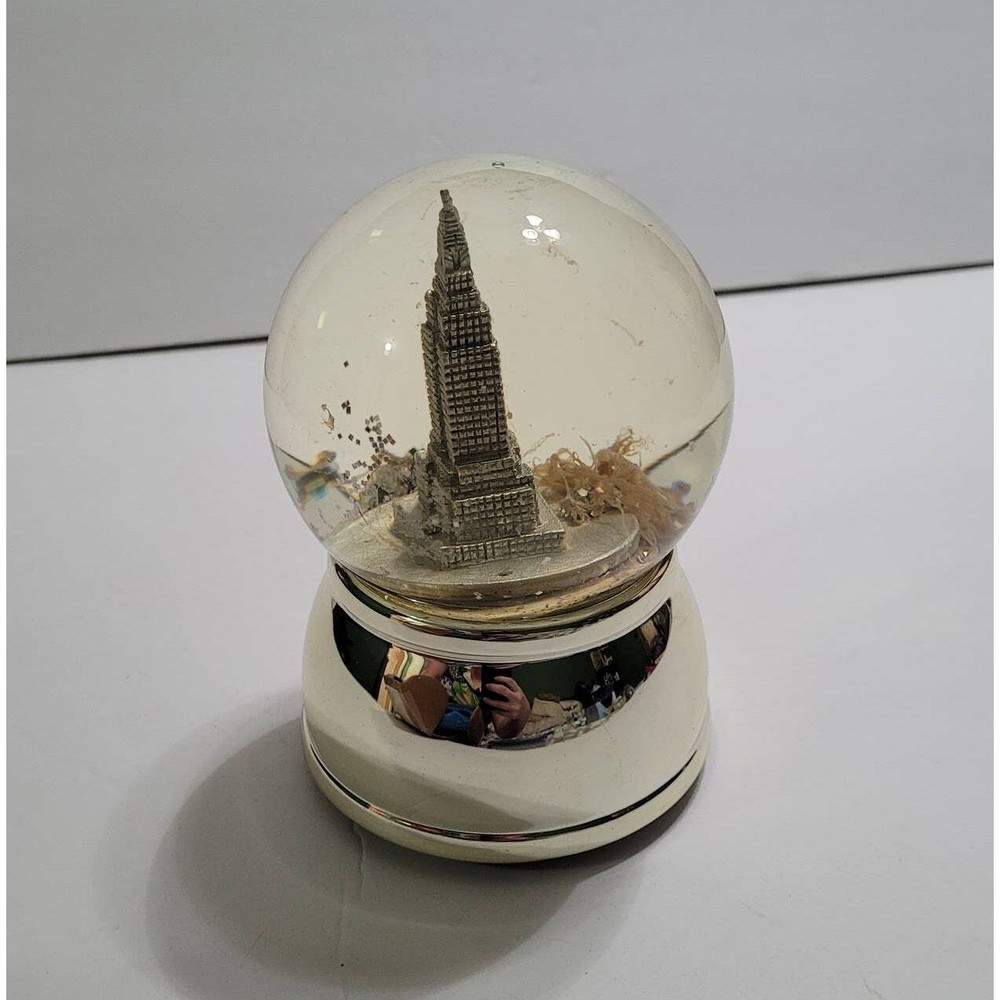 2009 Target Water Globe Silver Base with Empire State Building