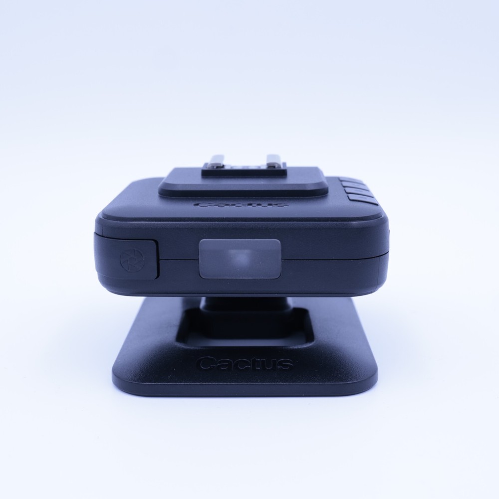 Cactus Wireless Flash Transceiver V6 - Open Box (Missing Mini USB Port Cover)