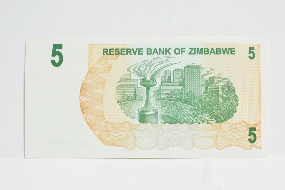 2006 Zimbabwe 5 Dollars (nb237)