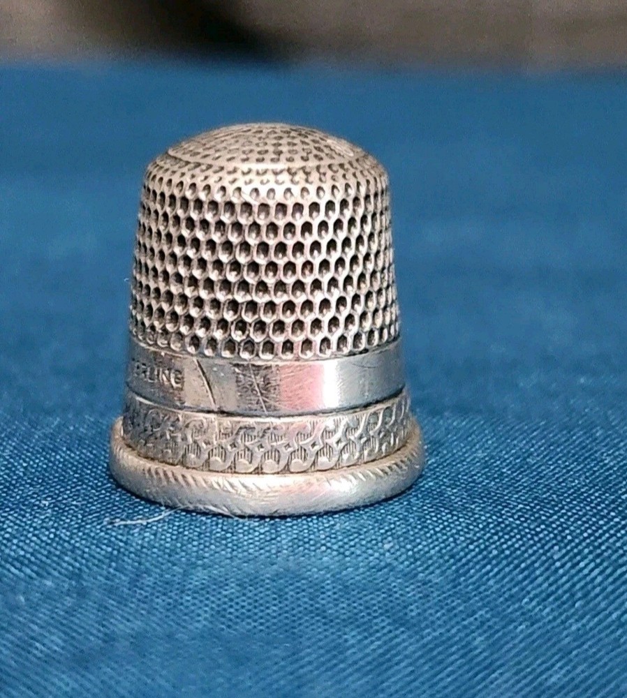 Antique Sterling Silver Thimble Size 7 (Unknown Maker Mark)