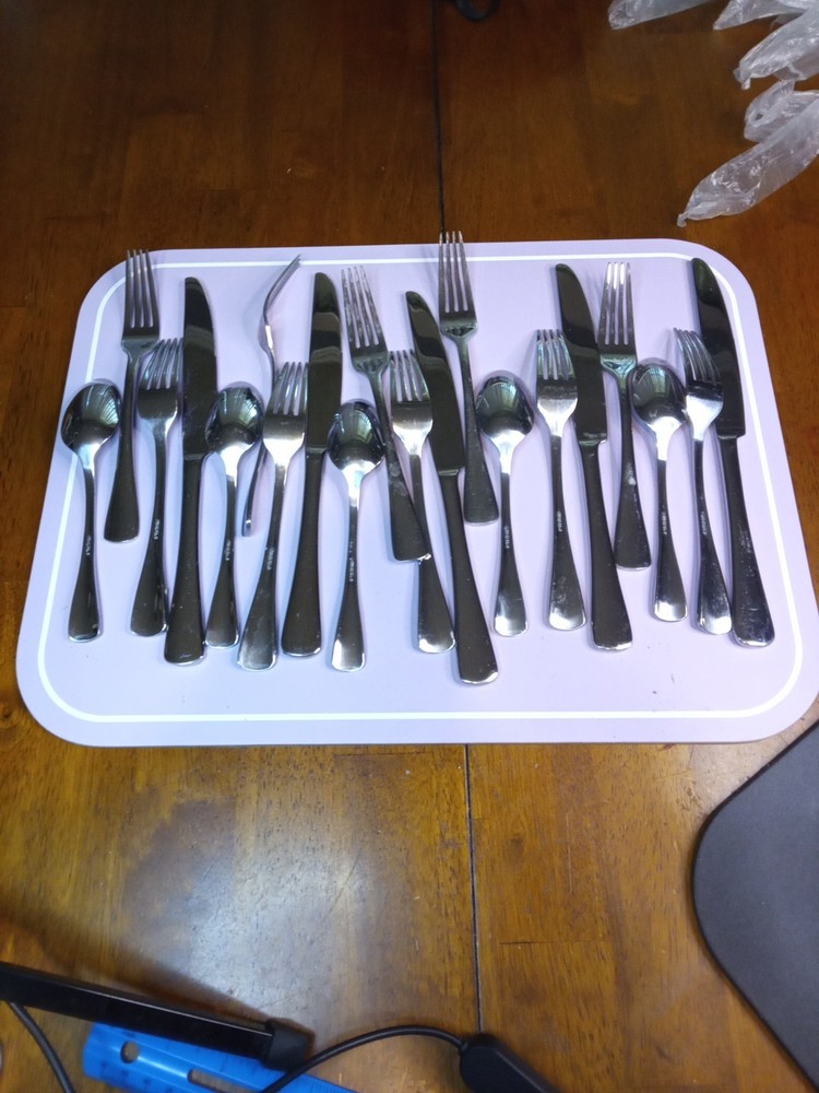 Onerda Flatware 20 Piece