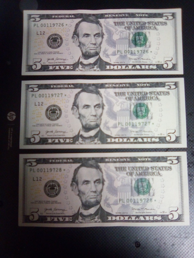 Rare 3 Consecutive Uncirculated $5 Star Notes