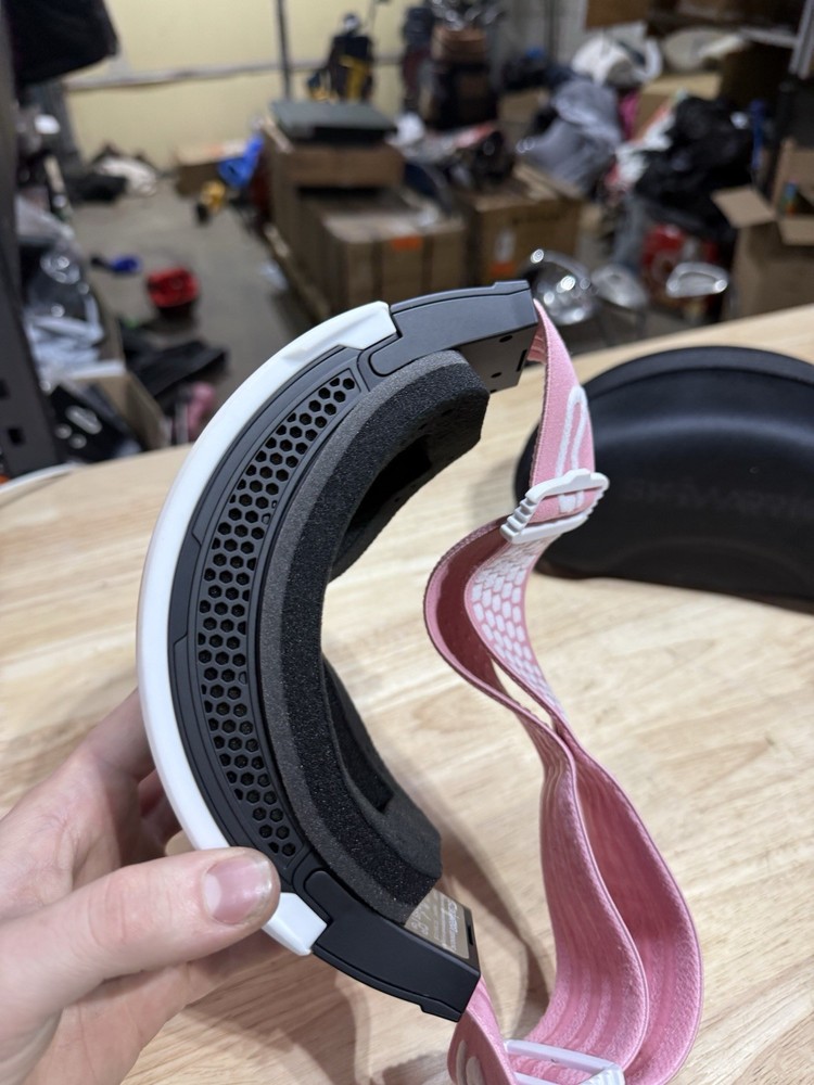 Ski Warrior Smart Wireless Intercom Audio Ski Goggles G01