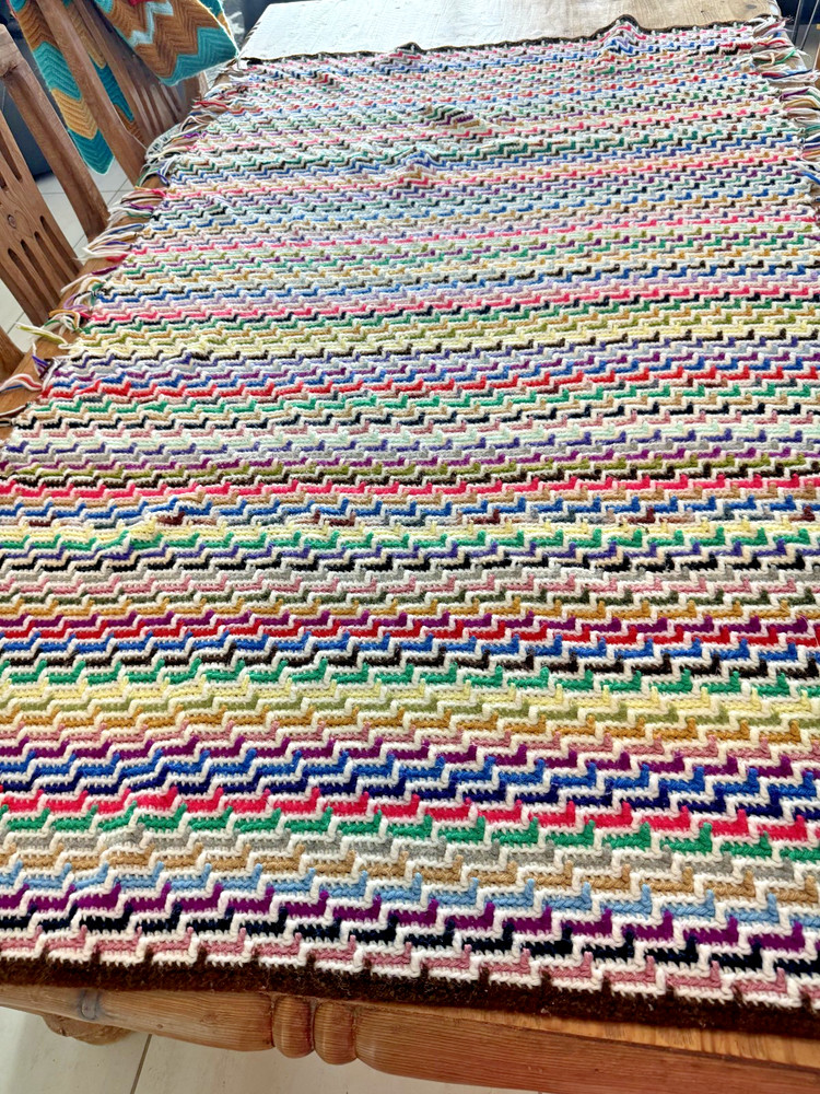Hand Woven Wool Blend Multicolor Blanket Throw 71″ × 38″ Boho Zig-Zag Pattern