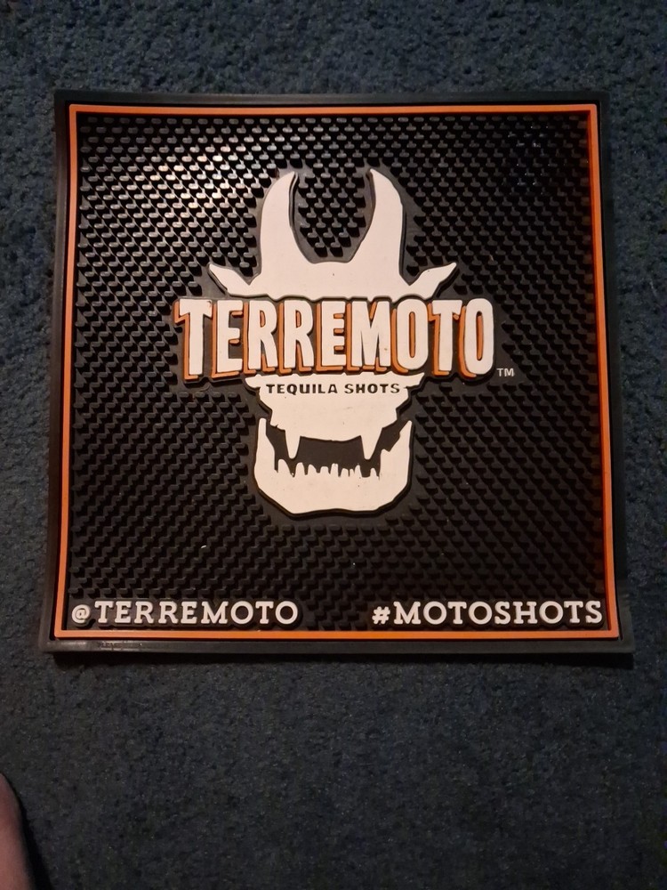 Terremoto Bar Mat