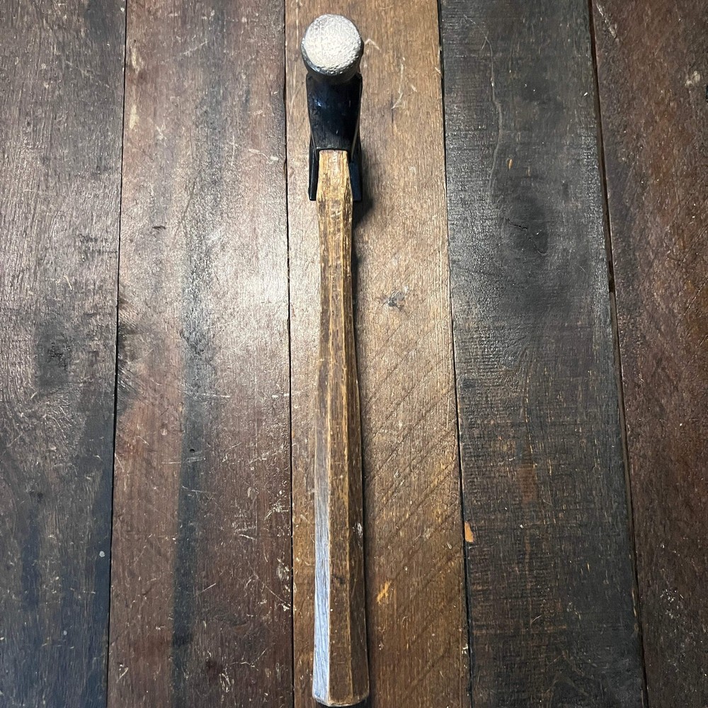 Stanley 160z Claw Hammer