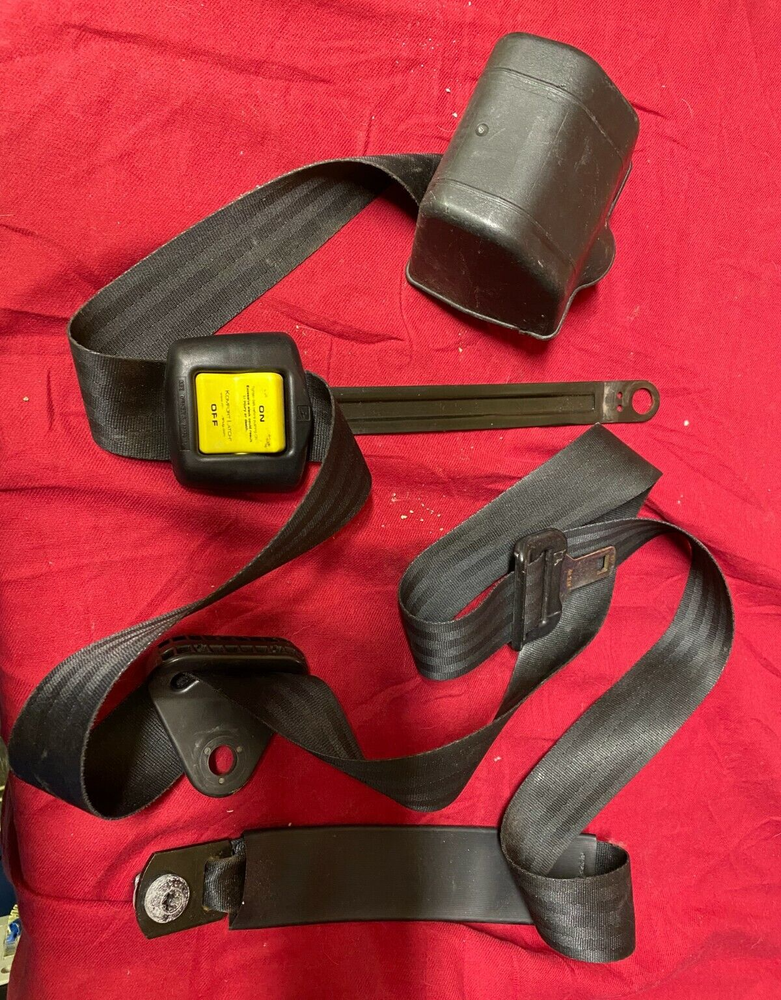 FREIGHTLINER CASCADIA SEAT BELT ASSEMBLY, A35121