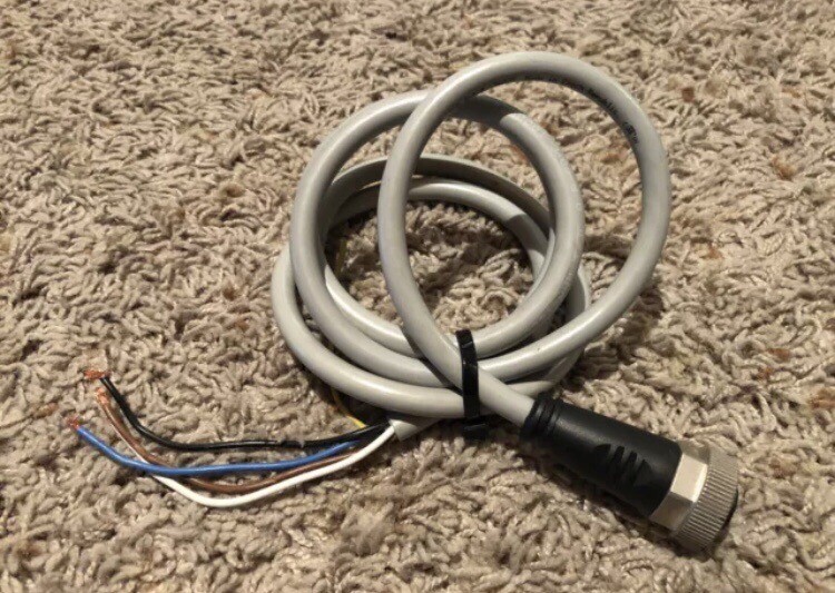 Yaskawa Cable Assembly E48408