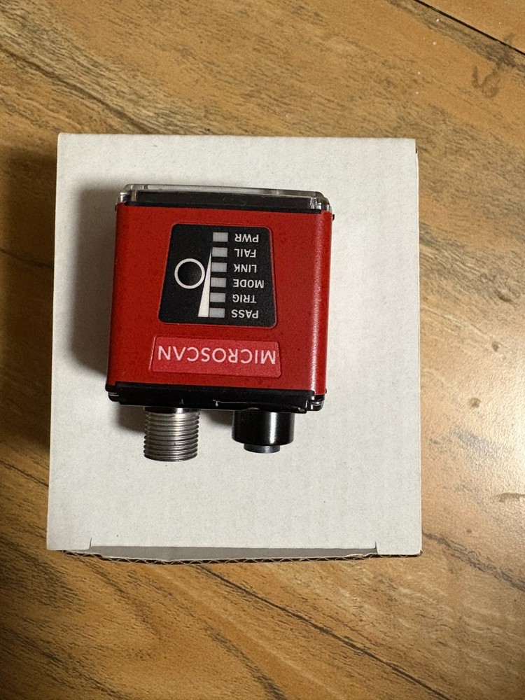 MICROSCAN ID-40 (7412-2000-1003) MICROSCAN Barcode Reader With focus mode