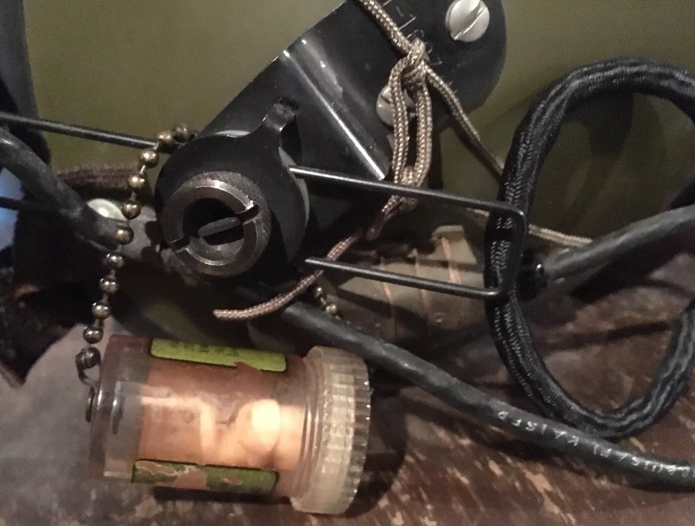 Vietnam War 60s ORIGINAL US GI style REPLACEMENT EAR PLUGS M1/Helicopter Helmet.