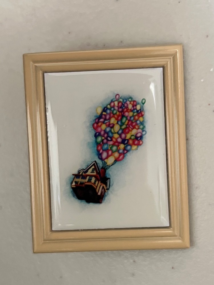 Up house limited edition 15 pin