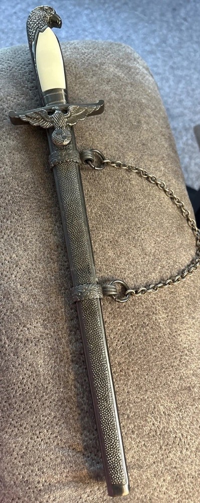 Dagger-(h)