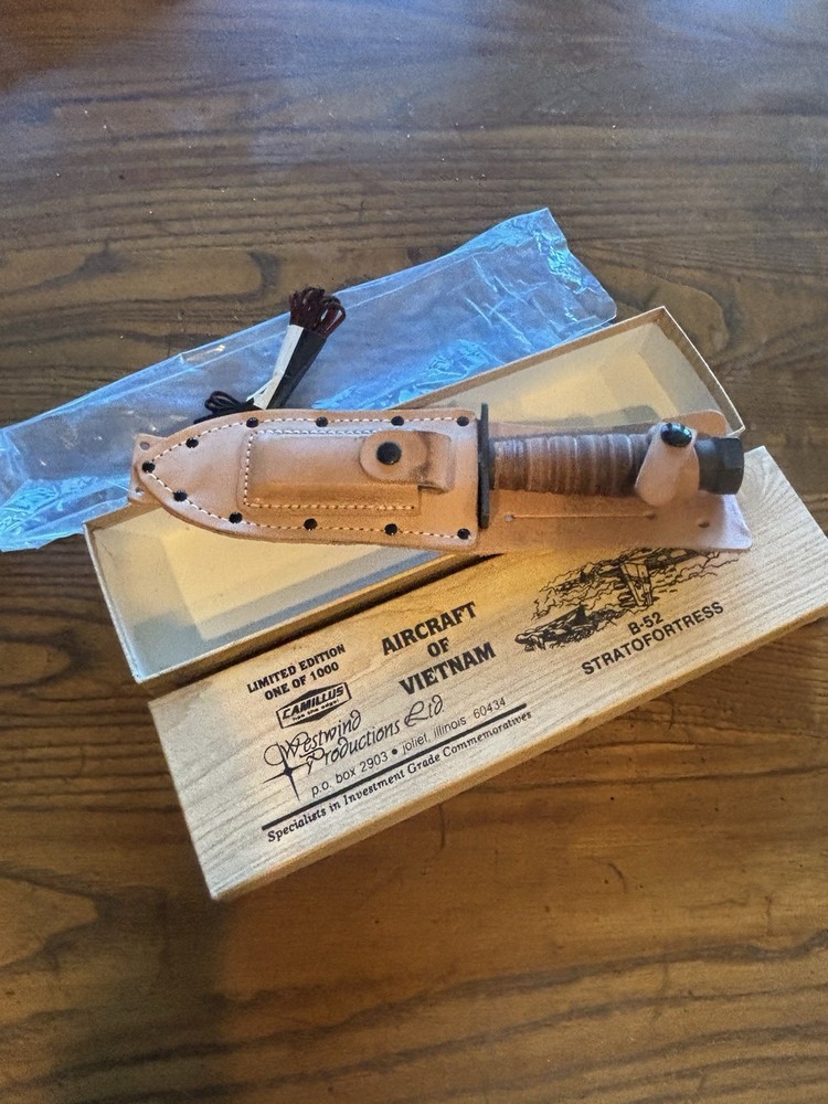 Camillus fixed blade pilots knife