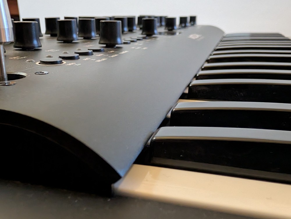 Modal Electronics Argon8 Polyphonic Wavetable Synth - MINT WITH BOX - DECKSAVER!