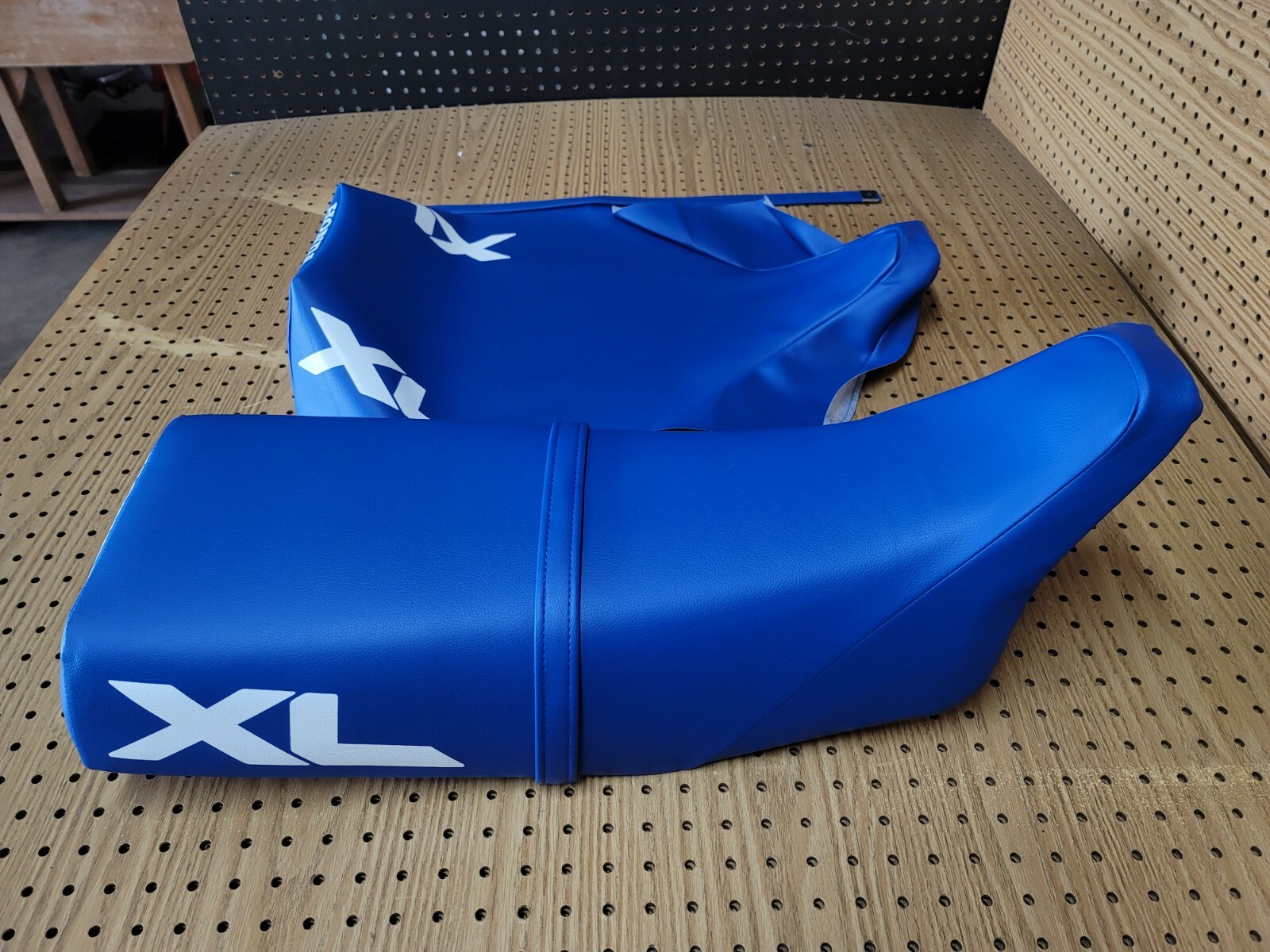 XL350R SEAT COVER FIT HONDA XL350R 1984 TO 1985 MODEL + STRAP (H*-416)