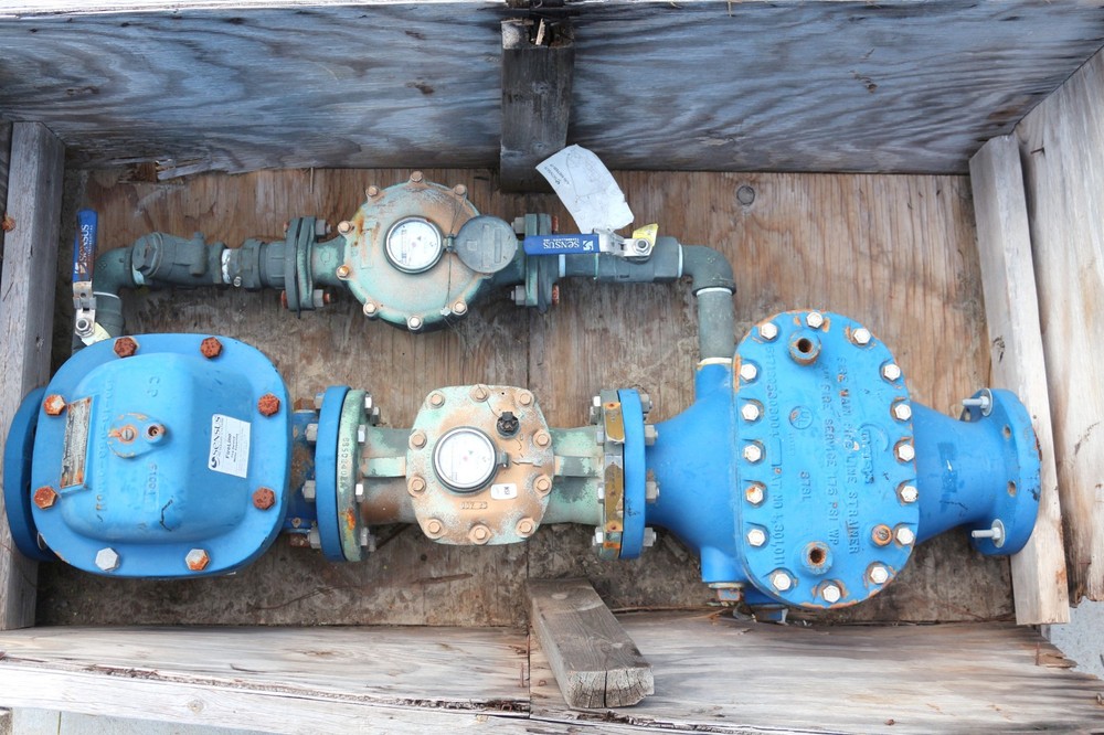 SENSUS Metering System 4" Fireline w/ 1.5" SR Fire Main Pipeline Strainer